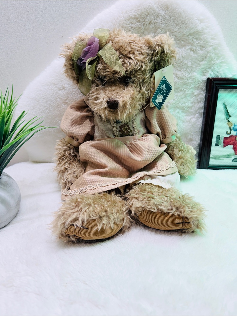 18” Truffles Russ Teddy Bear with Green Logo Hang Tag Mint Condition Vintage 🐻